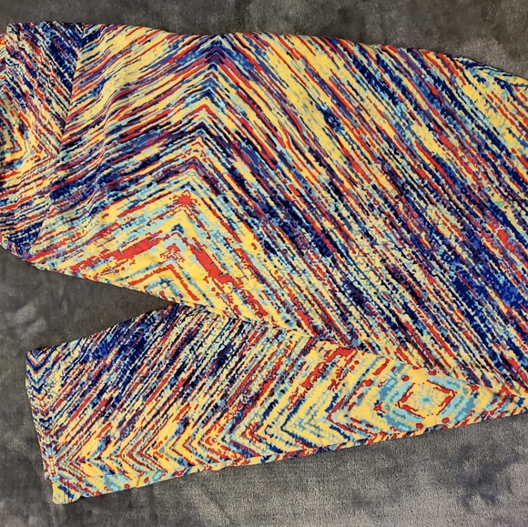 LuLaRoe Pants - Lularoe TC Leggings
